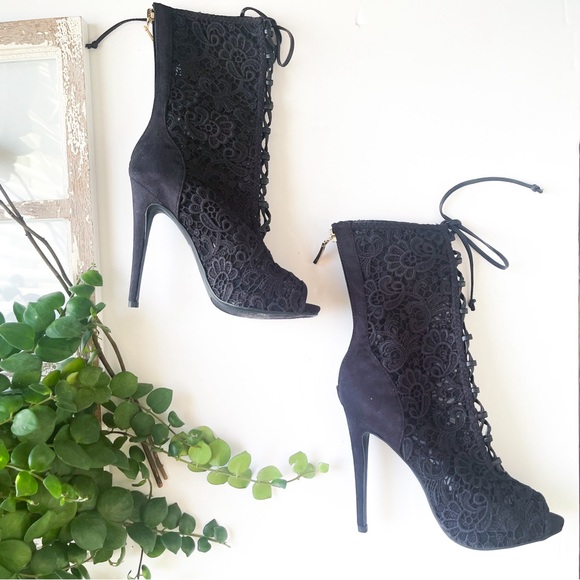 NEW Bebe Black Lace Shaft Lace Up Boots / Heels - Picture 3 of 11